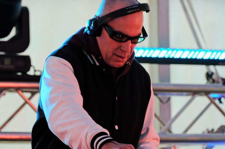 Tanzalarm 037