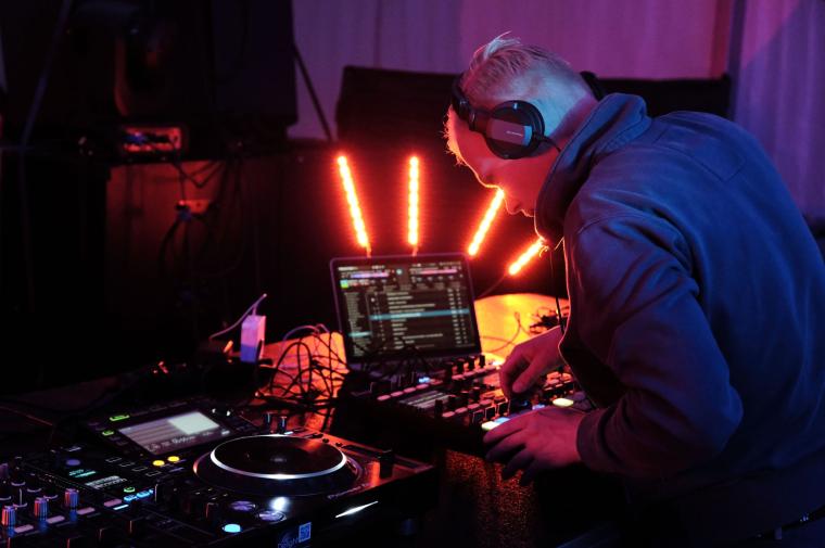 Tanzalarm 085
