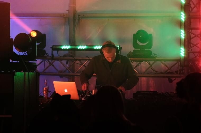 Tanzalarm 069