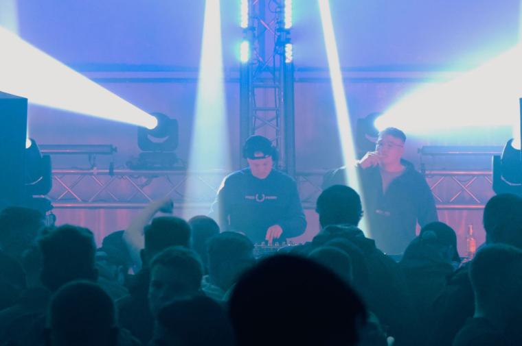 Tanzalarm 167