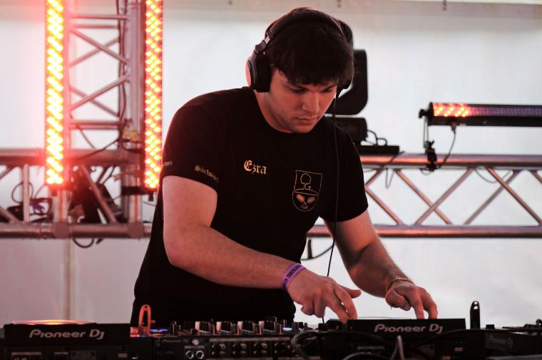 Tanzalarm 030