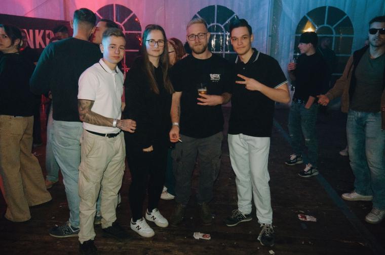 Tanzalarm Gruppe 036