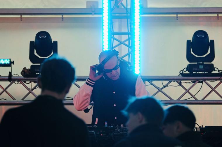 Tanzalarm 038