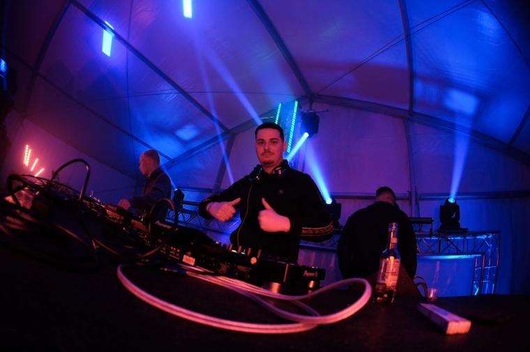 Tanzalarm 093