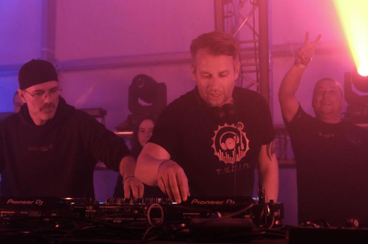 Tanzalarm 246