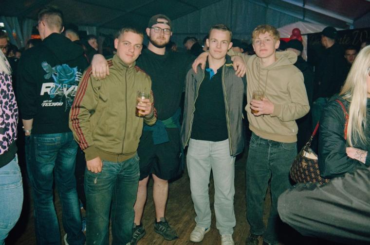 Tanzalarm Gruppe 007